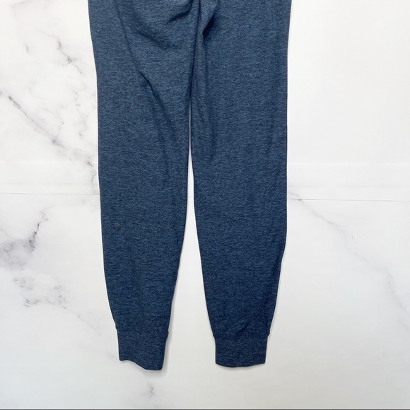 Lululemon Ready To Rulu Pant in Heathered True Navy / Black - Picture 11 of 16